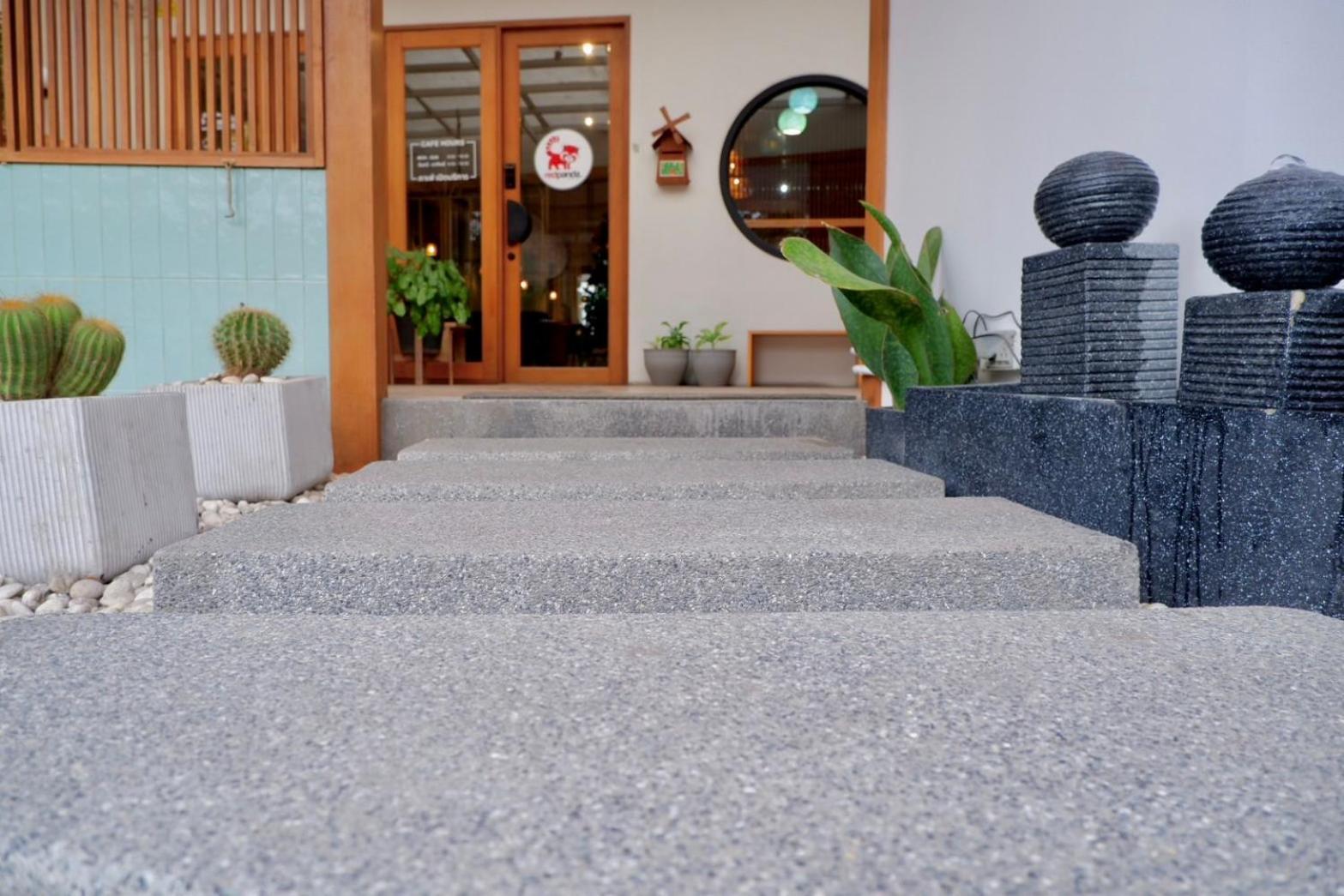 Albergue Redpanda & Cafe